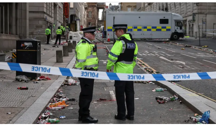 Car Ploughs Into Crowd At Liverpool FC Victory Parade, Injuring Dozens